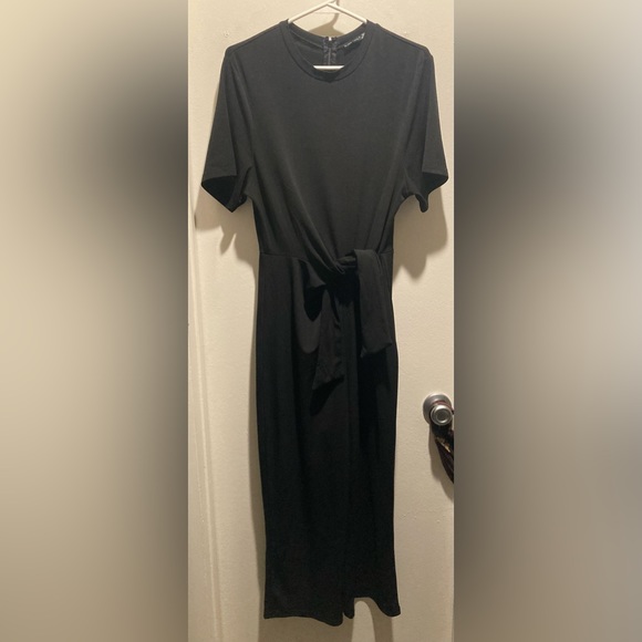 Black Tape XS Women’s Jumpsuitt - Picture 1 of 4